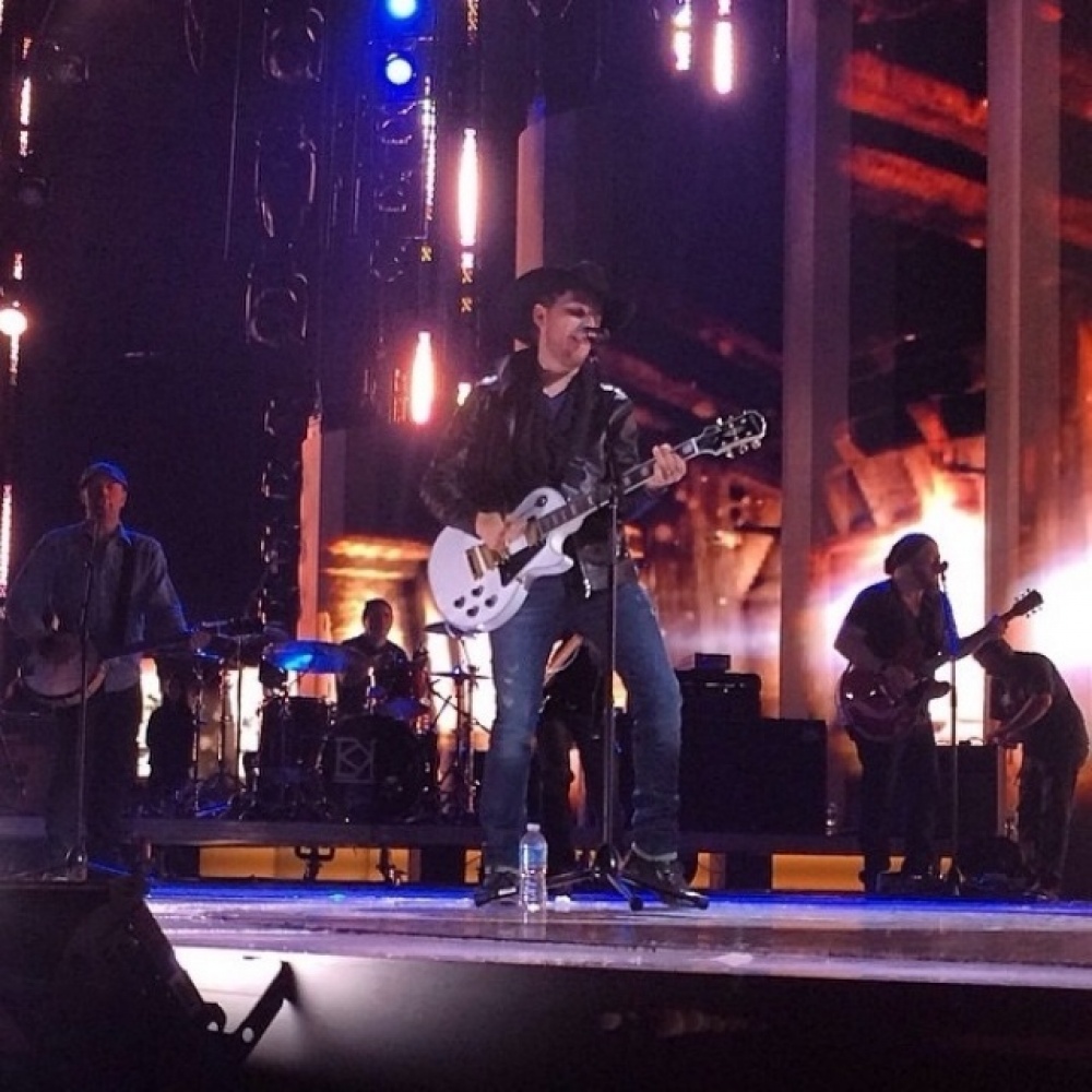 Brett to Perform at the Juno Awards!