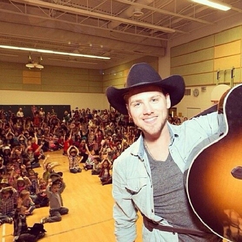 Brett and MusicCounts Surprise Bowmanville School