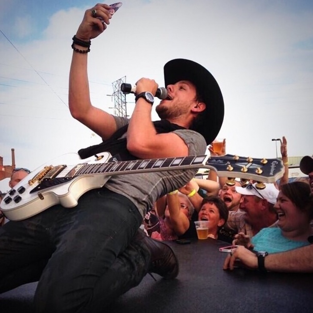 Brett Wins Big at Edmonton Music Awards